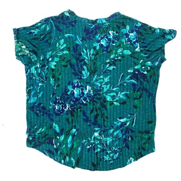 Ribbed Tie Front Button Down Blouse - Picture 2 of 11